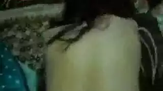 مصرى و خطيبتو